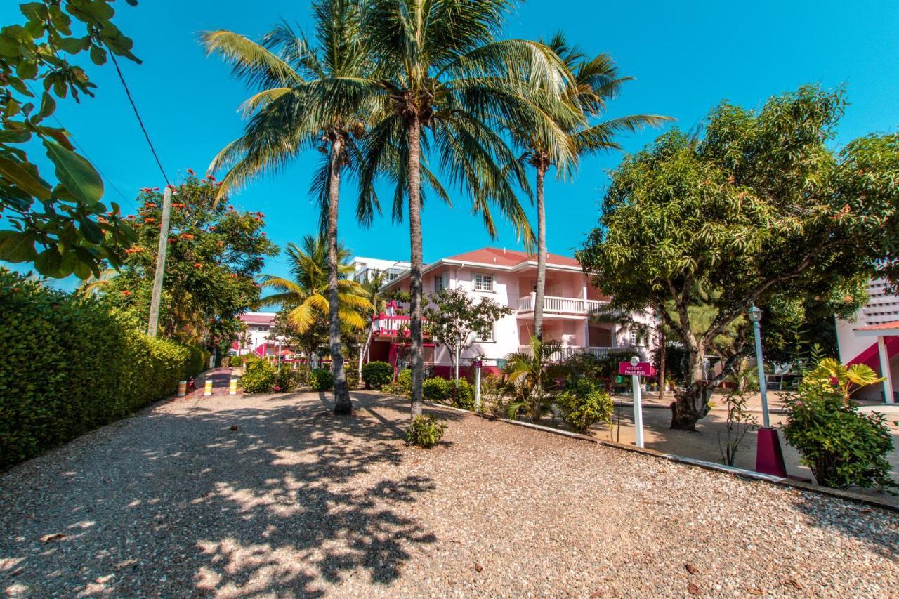 Miramar Suites Placencia Exterior photo